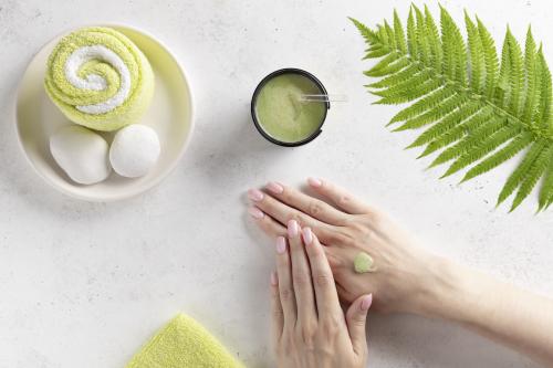 Какие продукты питания помогают сделать руки тонкими. Домашний уход за руками