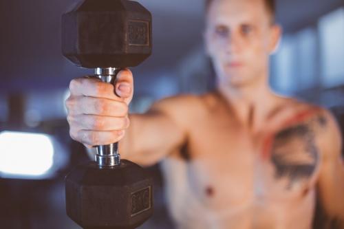 Какие упражнения помогут улучшить орбитальные мышцы и повысить силу хвата. Как тренировать силу хвата?