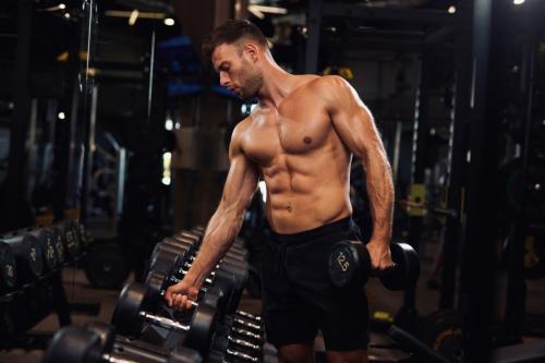 Как долго заниматься, чтобы увидеть результаты от тренировок бицепса с гантелями. Что и как менять в тренировках для прогресса?